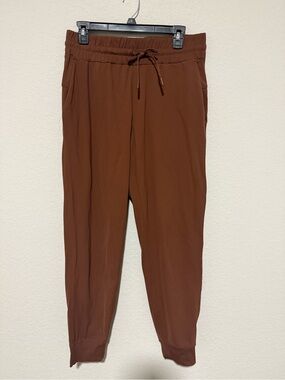 Women's High-Rise Drawstring Joggers - Brown